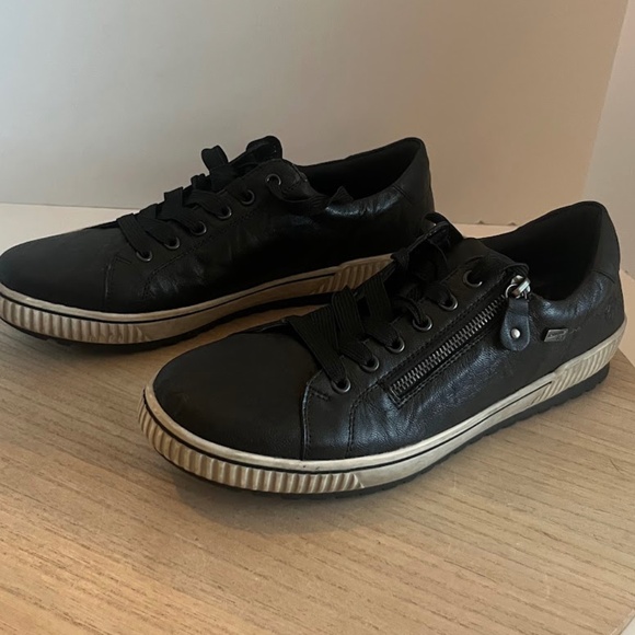 Remonte Shoes - Remonte Soft Black Leather Sneakers Shoes Women’s Size 44 Comfort Casual Zip